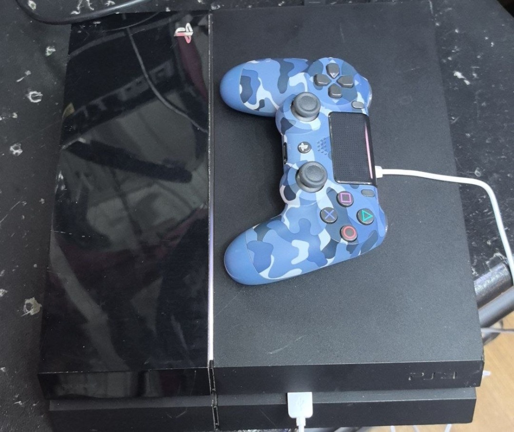 Игровая приставка Sony PlayStation 4 fat 500Gb