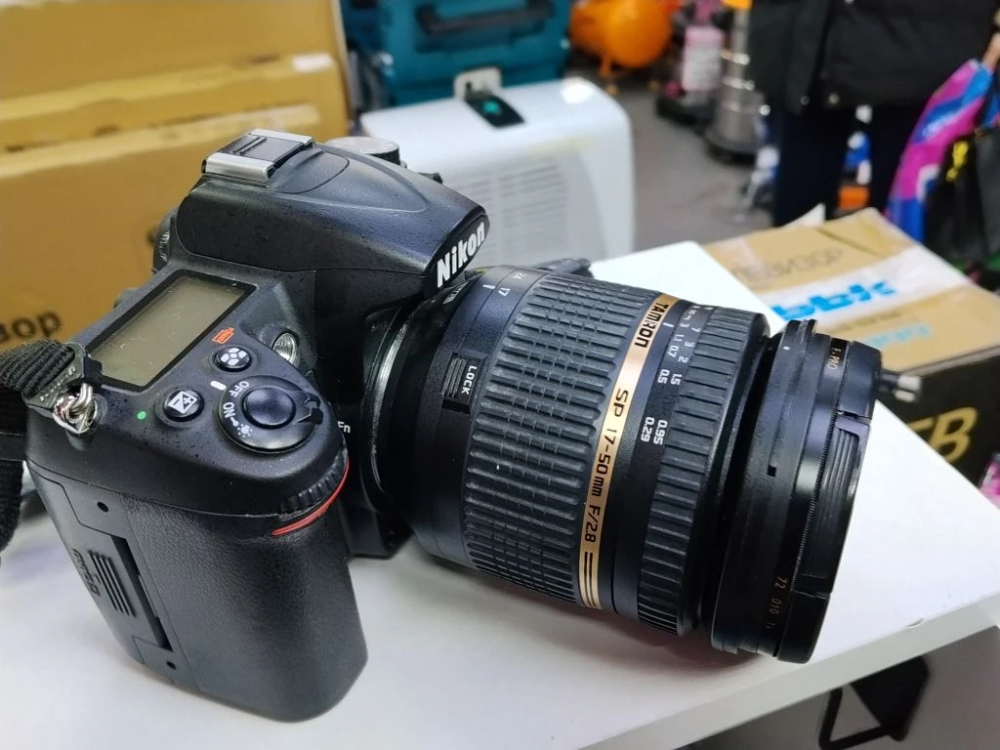 Фотоаппарат Nikon d7000 с объективом tamron sp 17-50mm f/28