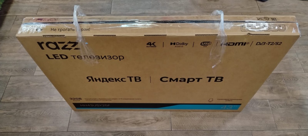 Телевизор RAZZ 43'