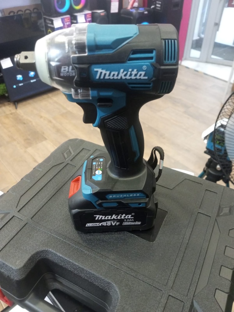 Гайковерт Makita 48v
